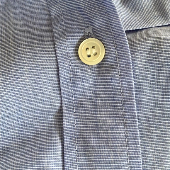 JCrew Women’s Classic Fit Boy Cut Poplin - Picture 2 of 4